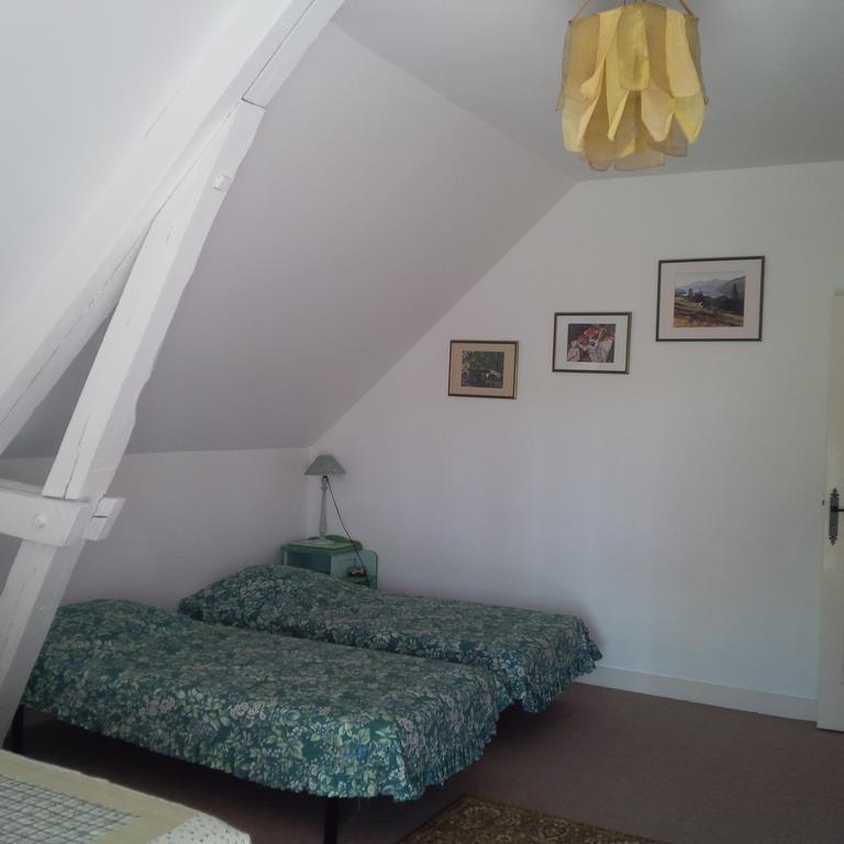 Manoir De La Rousselliere Aparthotel Loches Room photo